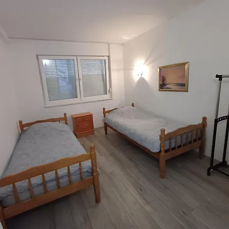 Gasthuis Capljina Rooms *